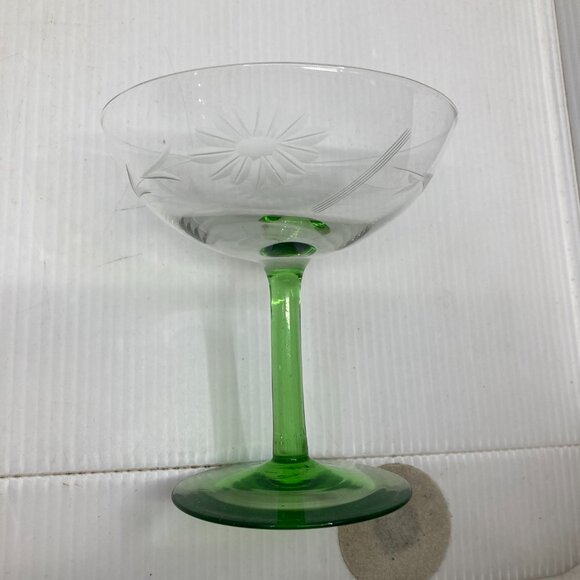 Vtg 1940 depression glass etched cut green stem 3 champagne cup - Picture 5 of 5
